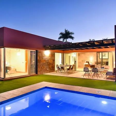 Villa Vista Salobre Luxury Retreat In Gran Canaria Private Outdoor Heatable Pool Bbq Facilities Shaded Outdoor Dining Area Salobre Golf, * Las Palmas de Gran Canaria